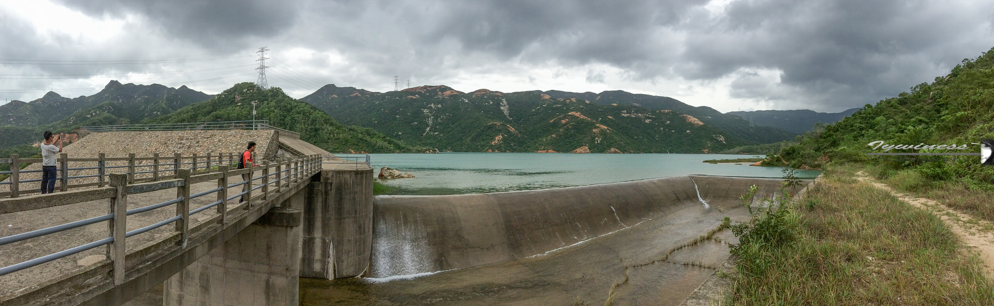 iPad mini 2 back camera 3.3mm f/2.4 sample photo. Watching the reservior photography