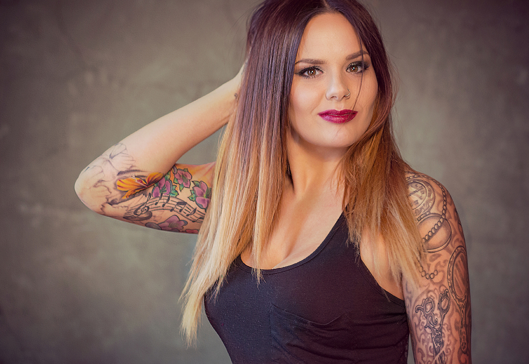 Canon EF 85mm F1.8 USM sample photo. Ink photography