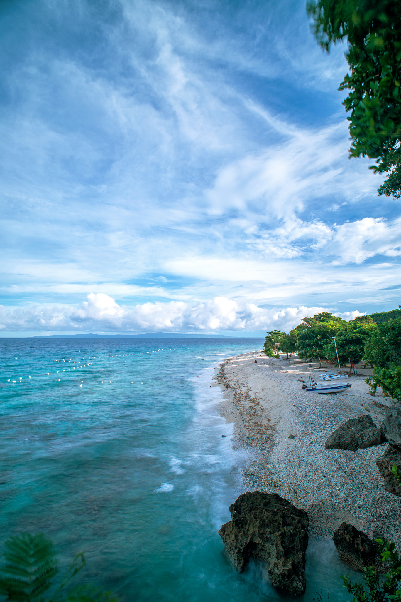 Nikon D600 + AF Nikkor 20mm f/2.8 sample photo. Tropics photography