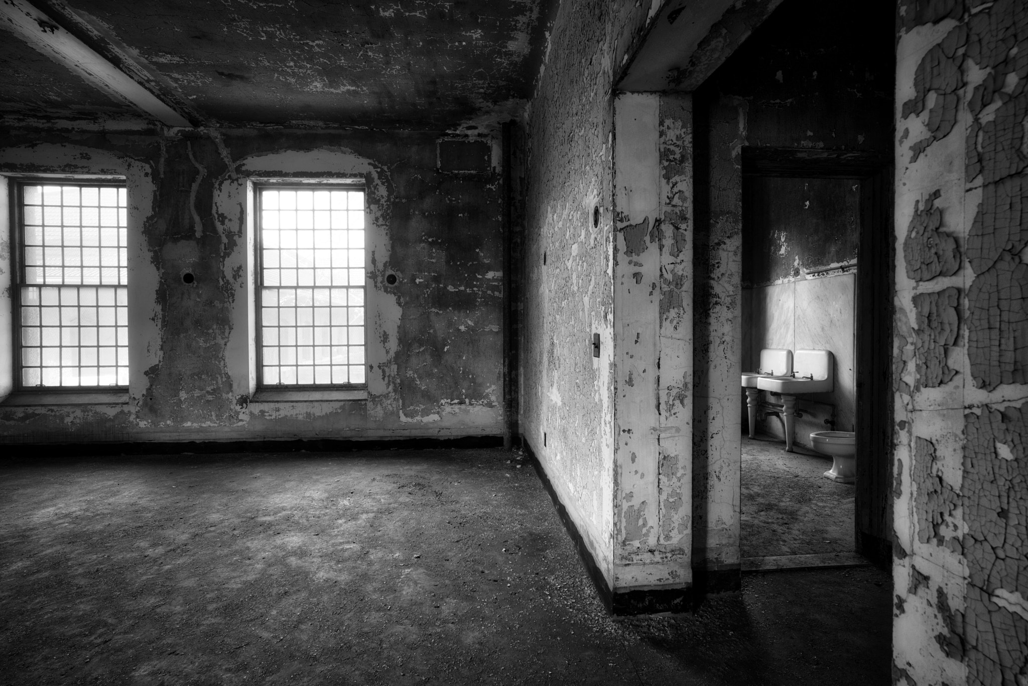 Leica Super-Elmar-M 18mm F3.8 ASPH sample photo. Bath and hall photography
