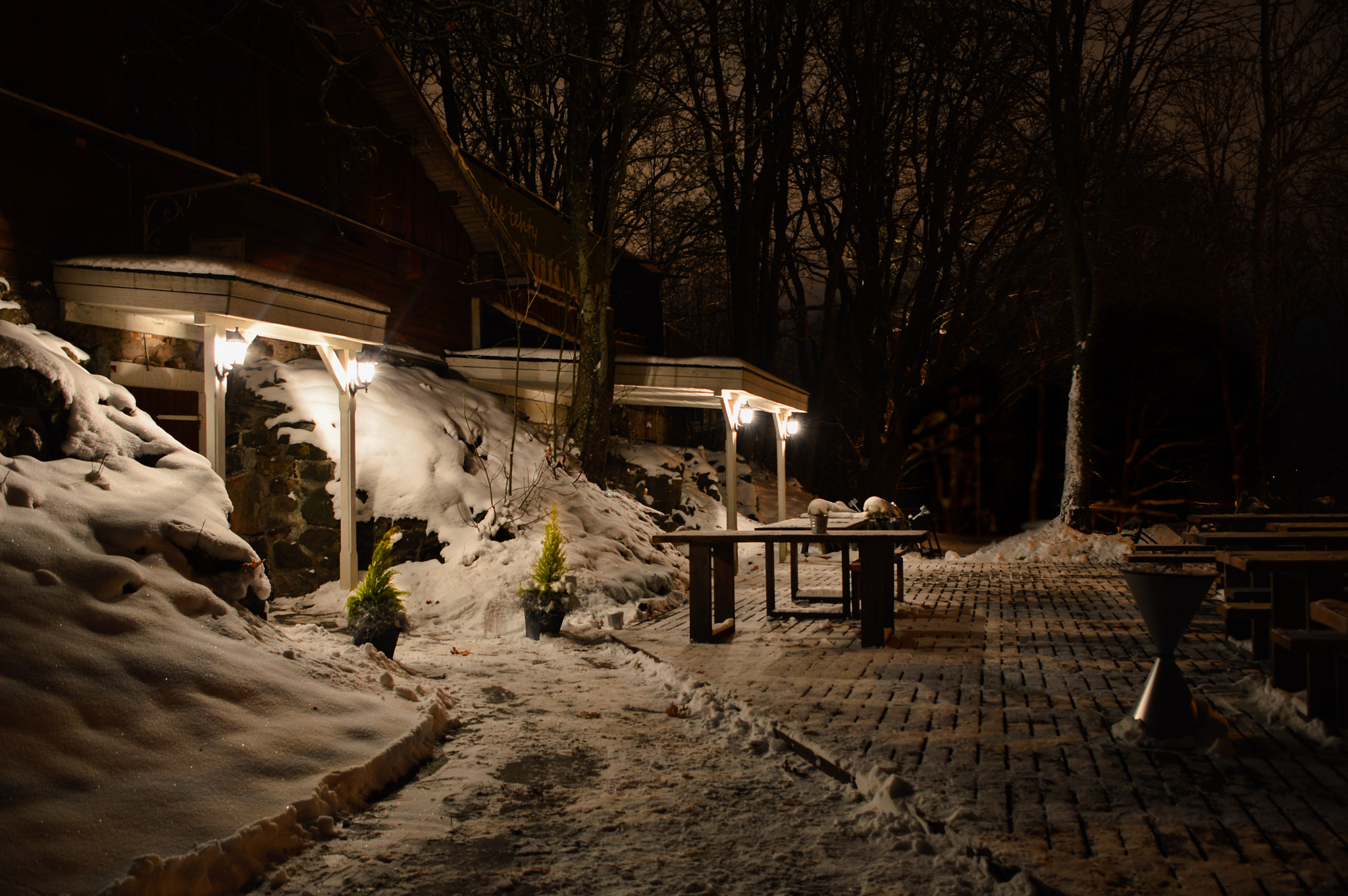 Nikon D3200 sample photo. Nighttime terrace photography