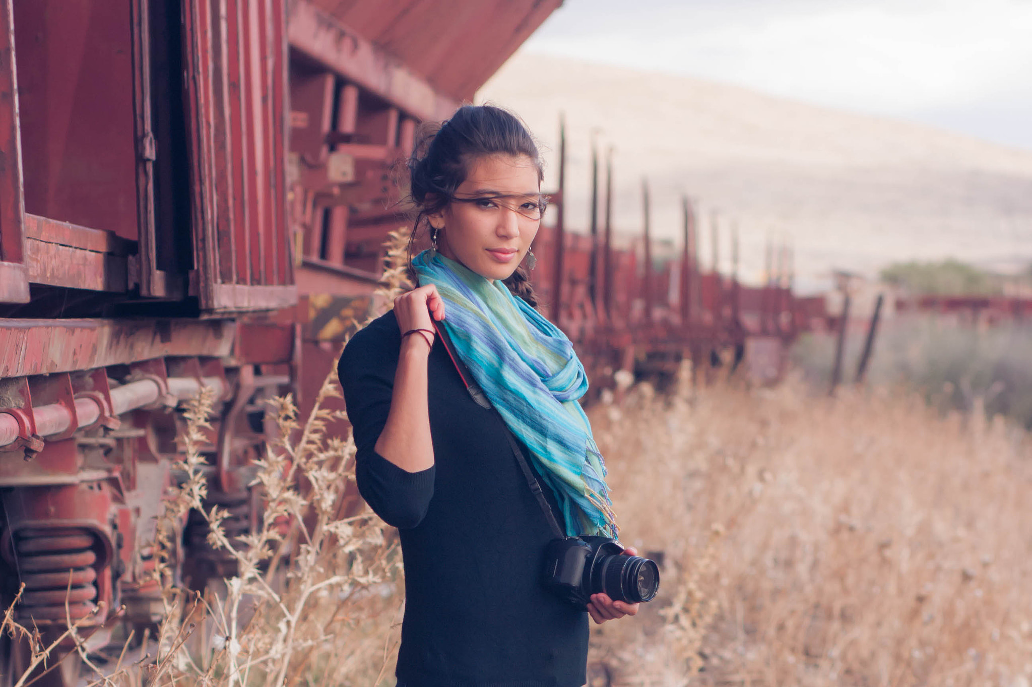 Canon EOS 40D + Canon EF 85mm F1.8 USM sample photo. Lina photography