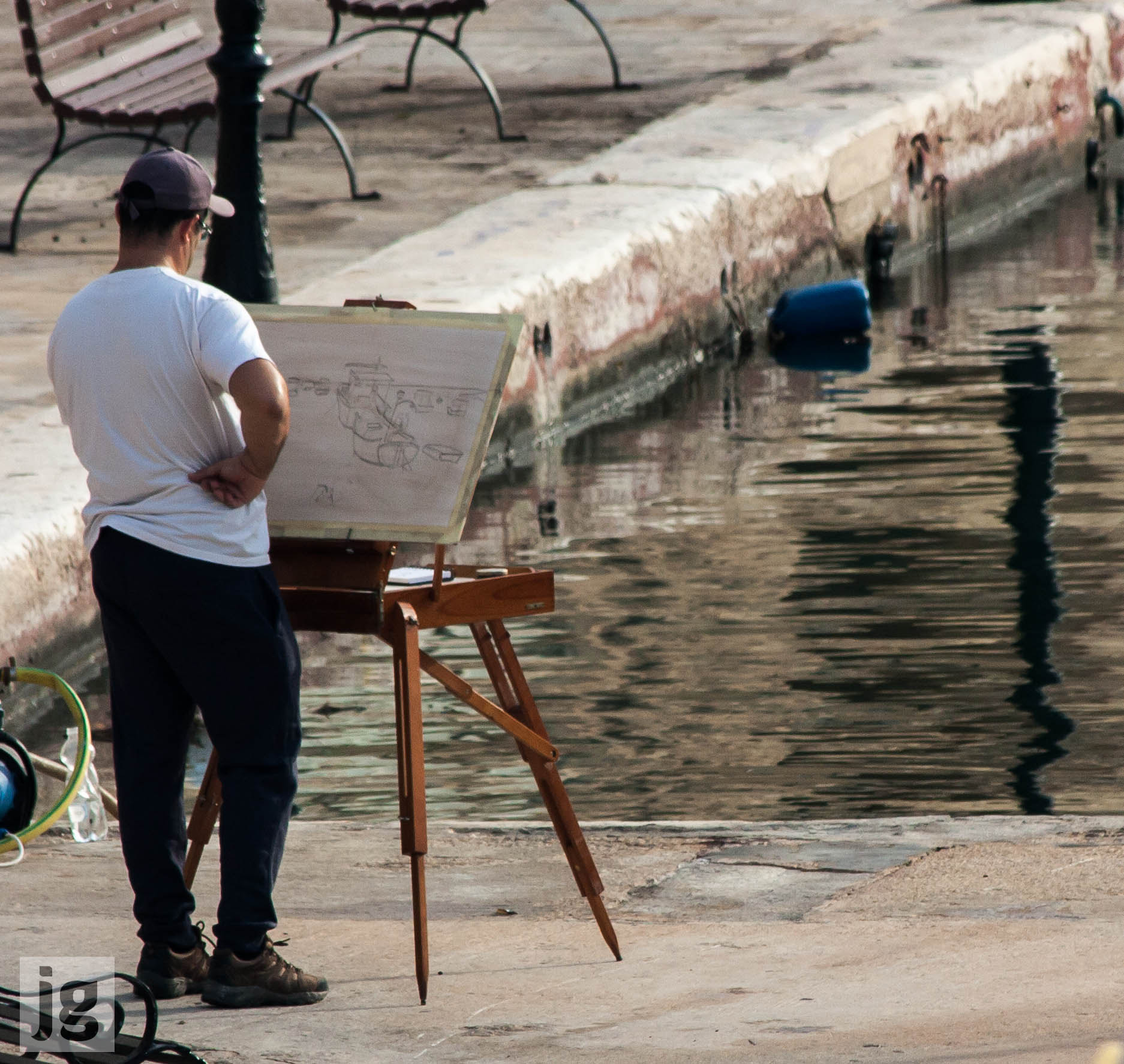 Canon EF 70-300mm F4-5.6 IS USM sample photo. First sketch photography