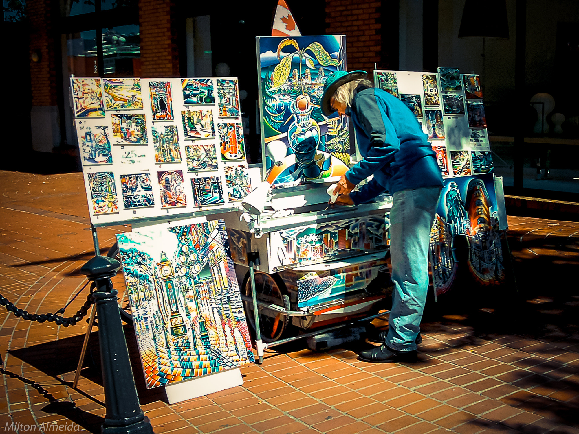 Kodak ZX1 POCKET VIDEO CAMERA sample photo. Artista de rua - vancouver photography