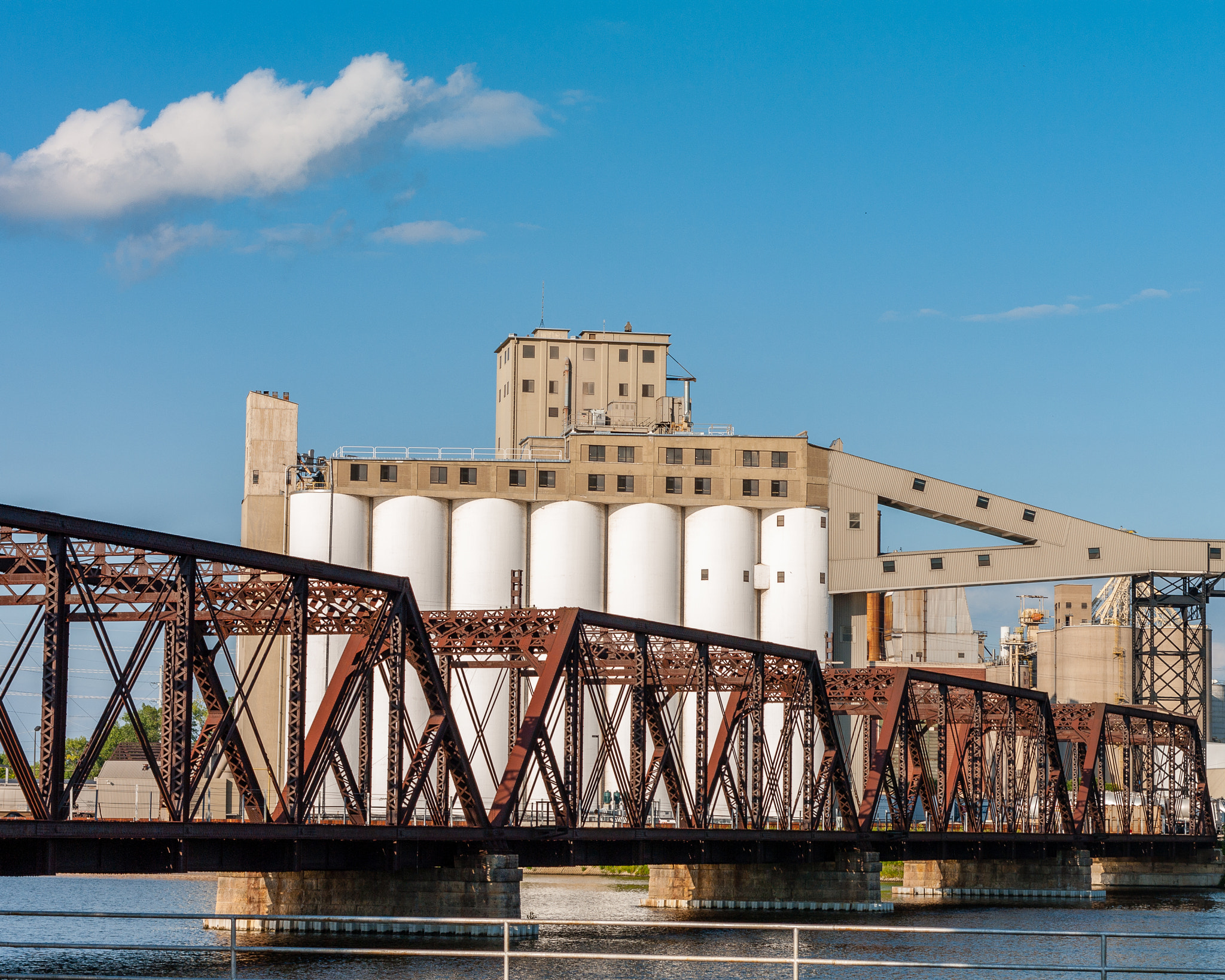 Pentax K-7 + Pentax smc DA 50mm F1.8 sample photo. Ingredients of the industrial age photography