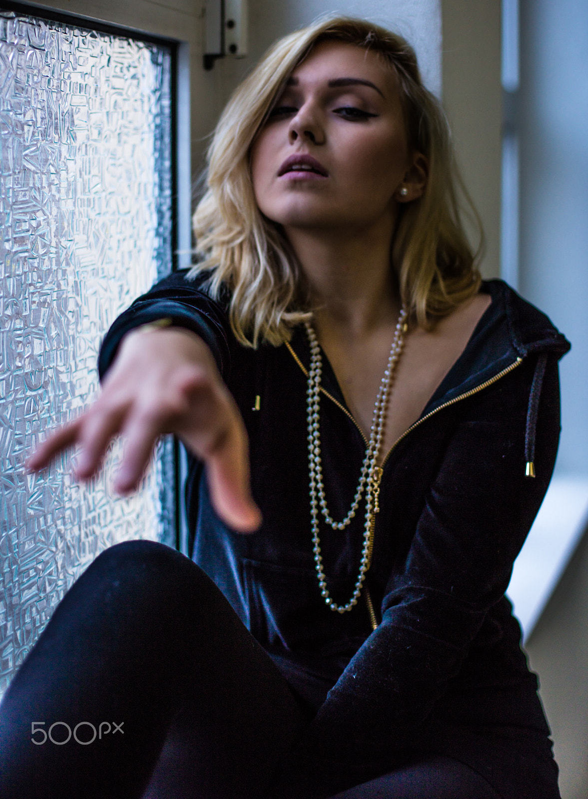 Canon EOS 5DS + Canon EF 50mm F1.4 USM sample photo. Portrait photography
