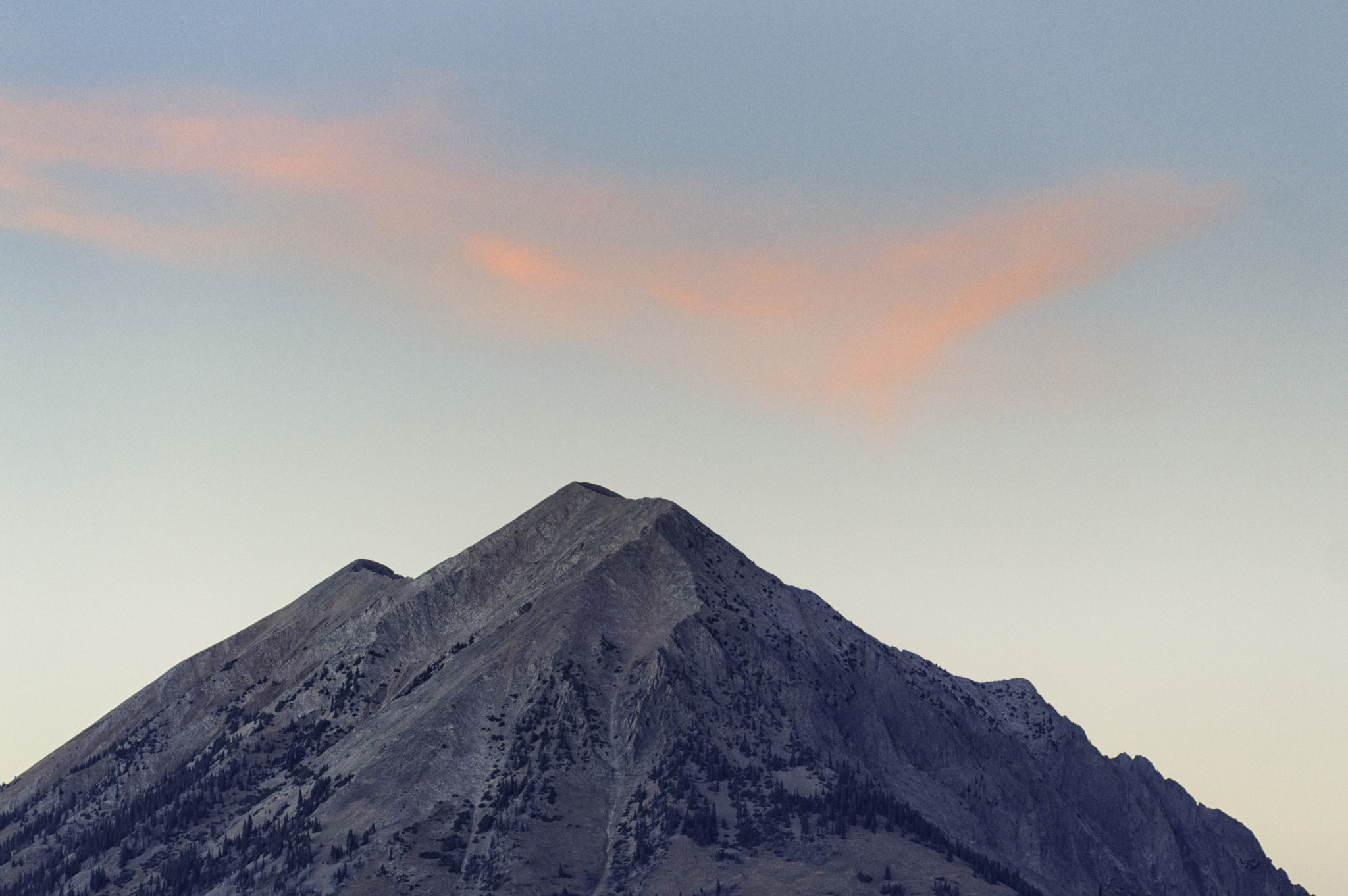 Nikon AF-S Nikkor 70-200mm F4G ED VR sample photo. The rockies photography