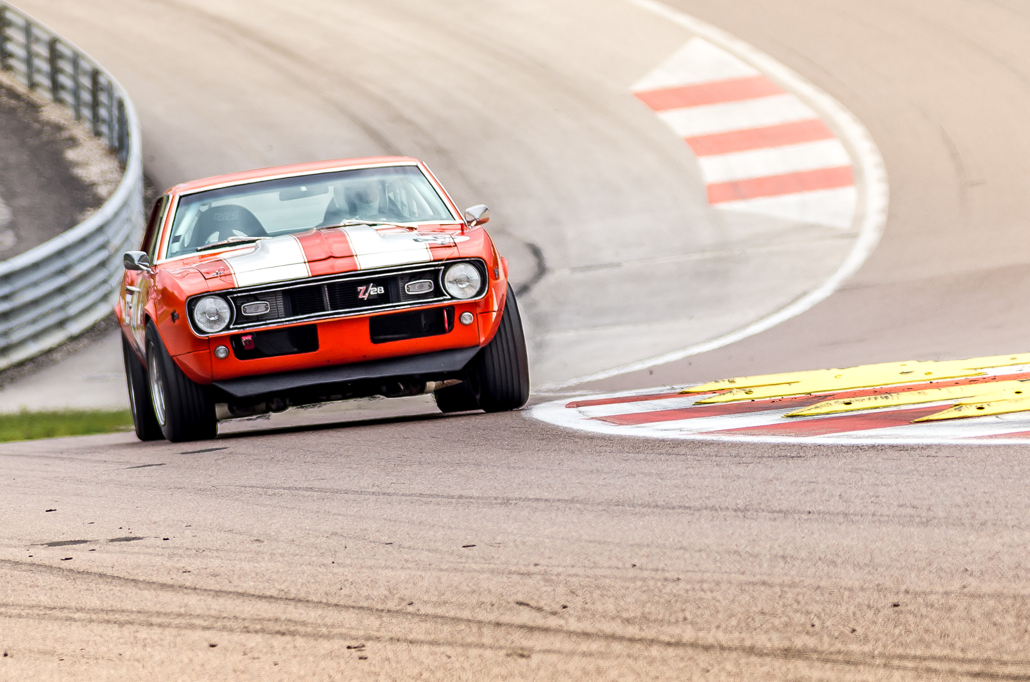Pentax K-5 sample photo. Chevrolet camaro z28 (1969) photography
