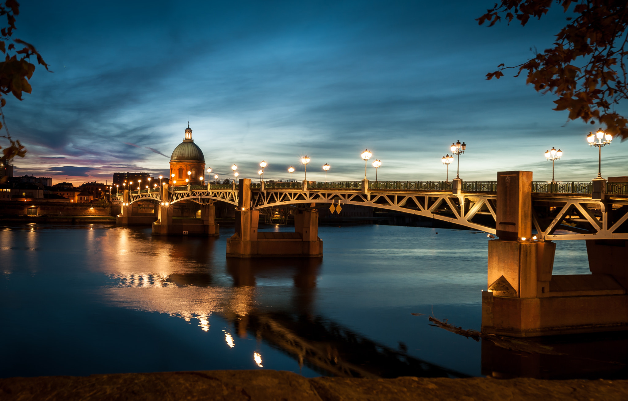 Nikon D700 sample photo. Toulouse night shot of bridge photography