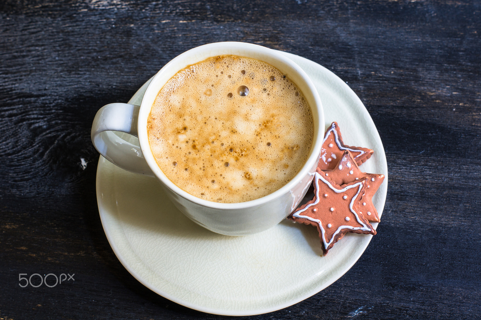 Sony SLT-A55 (SLT-A55V) sample photo. Cup of cappuccino with festive decor photography
