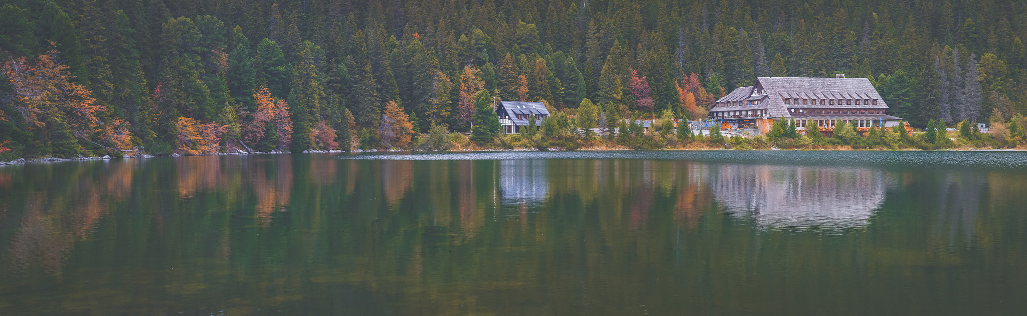 Canon 24.0-70.0 mm sample photo. Autumn in mountains photography
