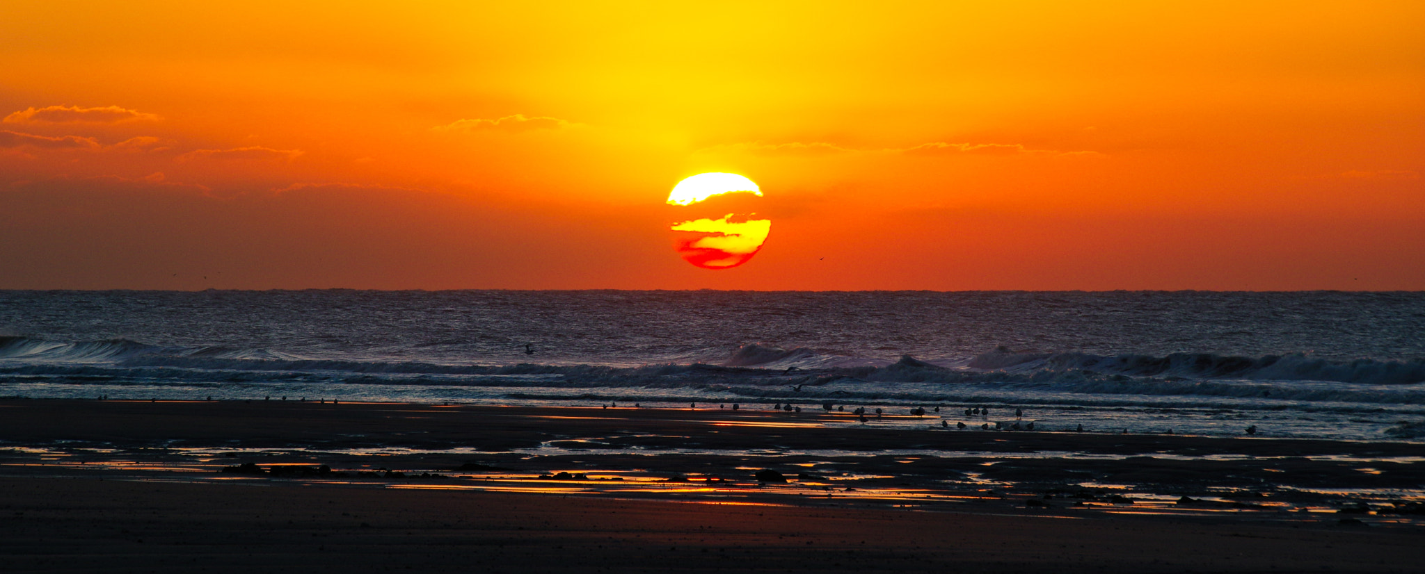 Sigma 18-300mm F3.5-6.3 DC Macro HSM sample photo. Sangatte sunset photography