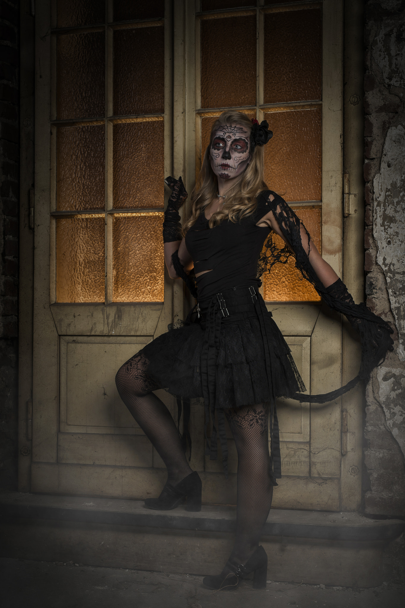 Nikon D800E + Sigma 50mm F1.4 DG HSM Art sample photo. In front of the door photography