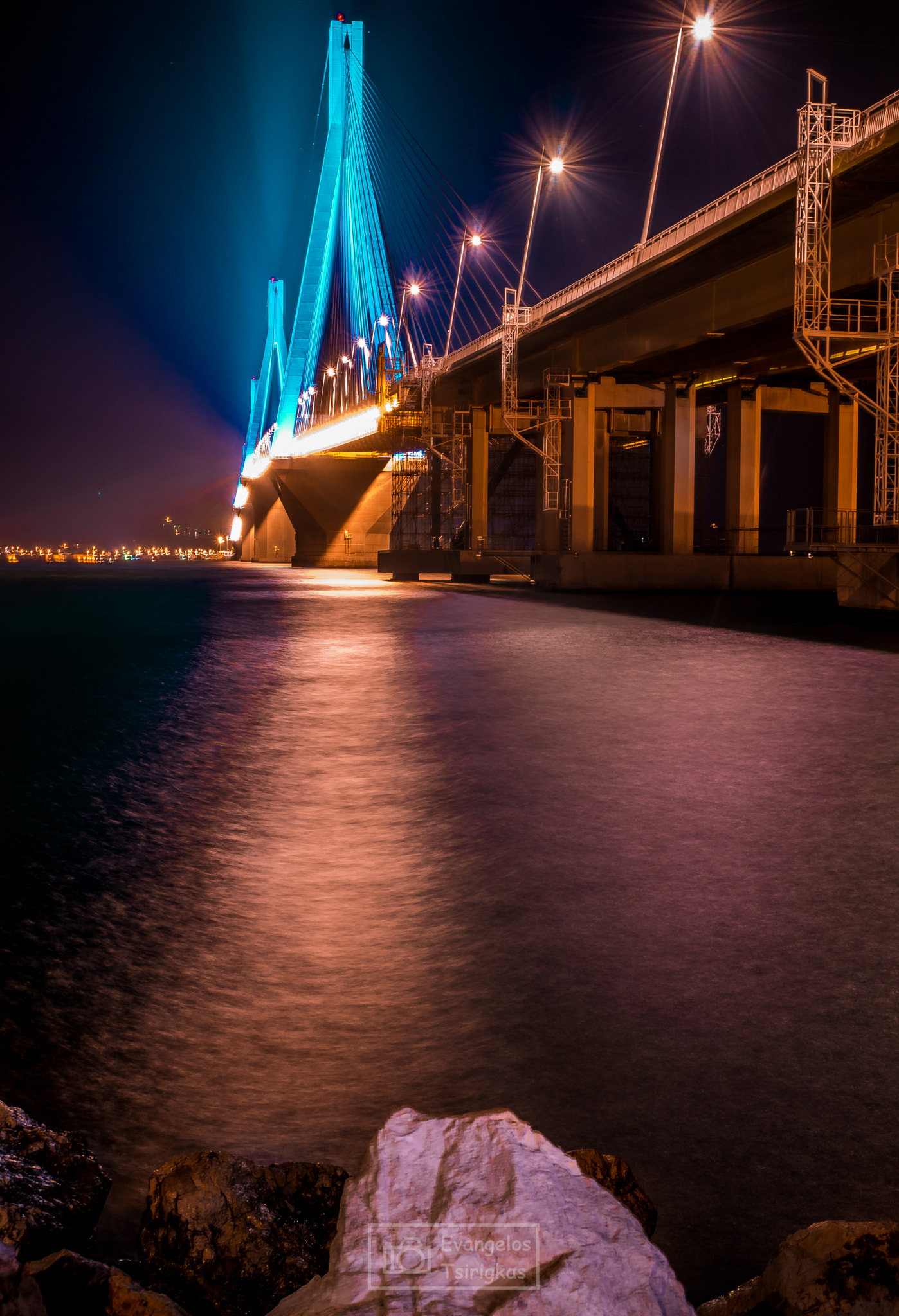 Samsung NX1 sample photo. Lights on photography