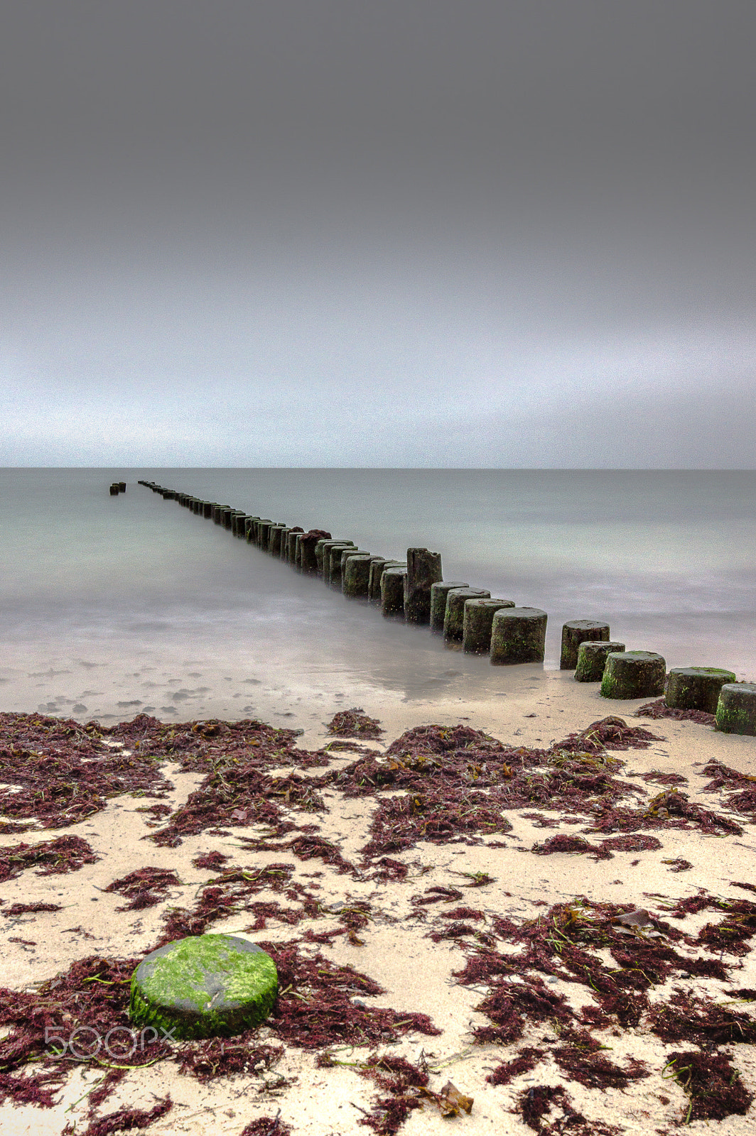 Sigma 10-20mm F3.5 EX DC HSM sample photo. Lost part of breakwater photography