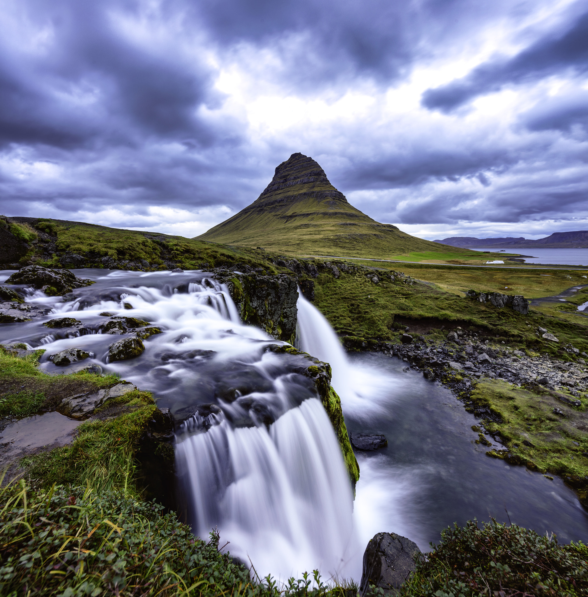 Canon EOS 5DS + Canon TS-E 17mm F4L Tilt-Shift sample photo. Kirkjufell photography