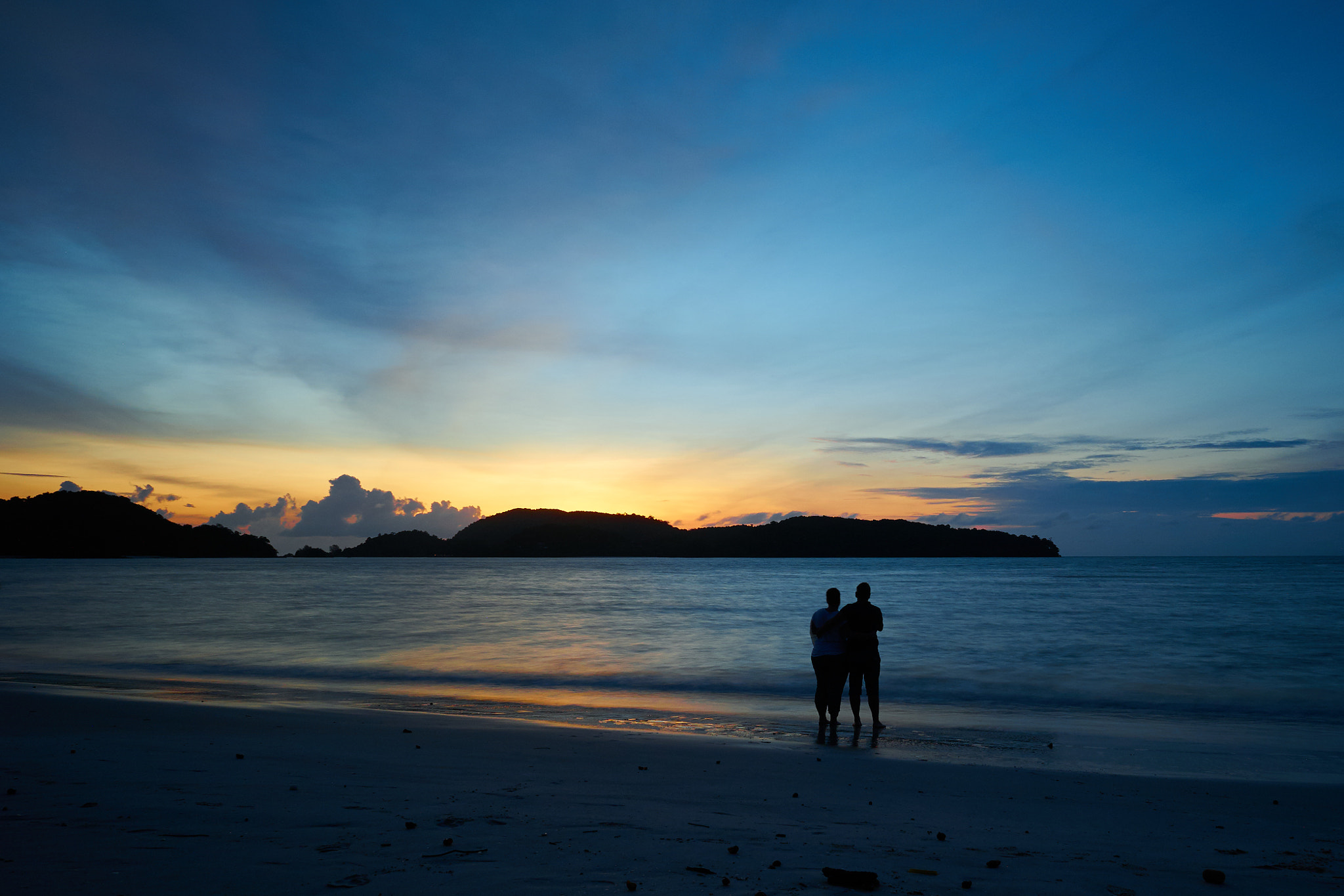 Olympus M.ZUIKO DIGITAL ED 12-40mm 1:2.8 sample photo. Pantai cenang at dusk photography