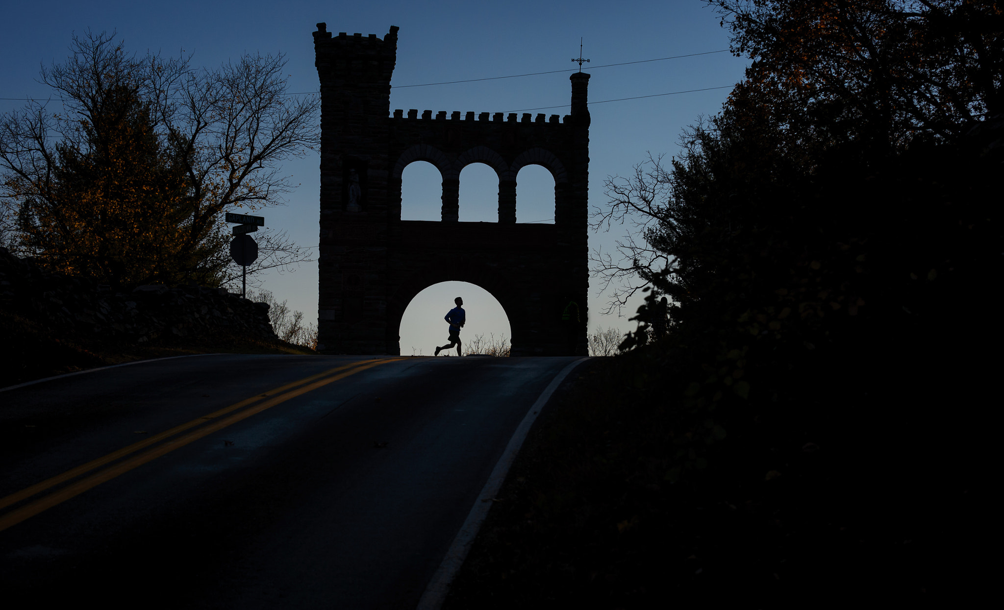 Nikon D4 sample photo. 9 miles in, 41 to go. jfk 50 mile ultra marathon photography
