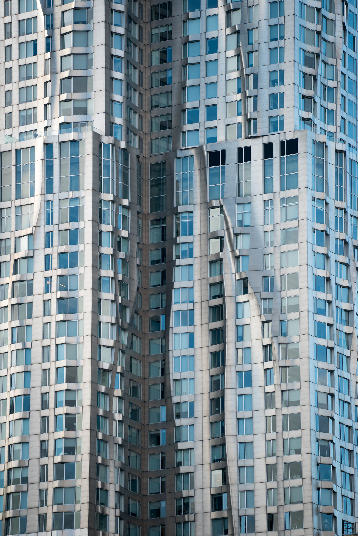 Sony a7S + Sony FE 70-200mm F4 G OSS sample photo. The view from the brooklyn bridge photography