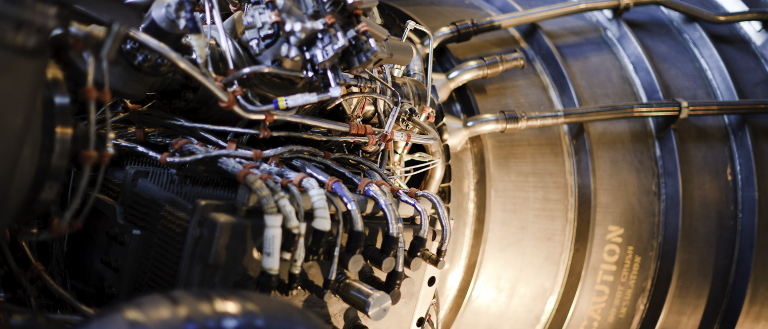 Canon EOS-1Ds Mark III sample photo. Space shuttle discovery engine photography