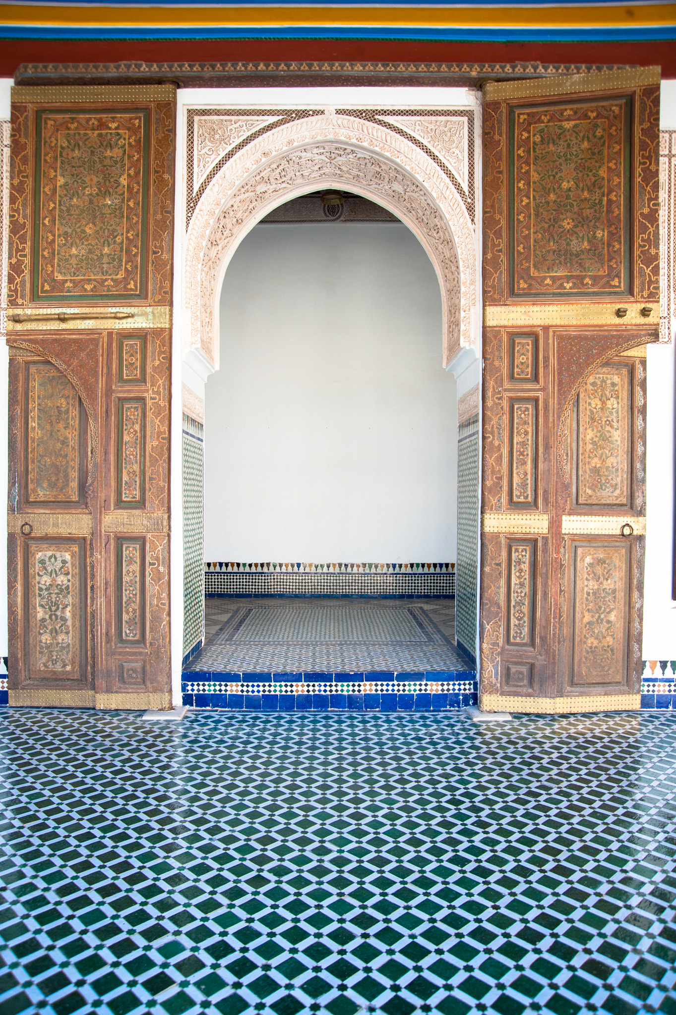Nikon D3 sample photo. Doorway photography