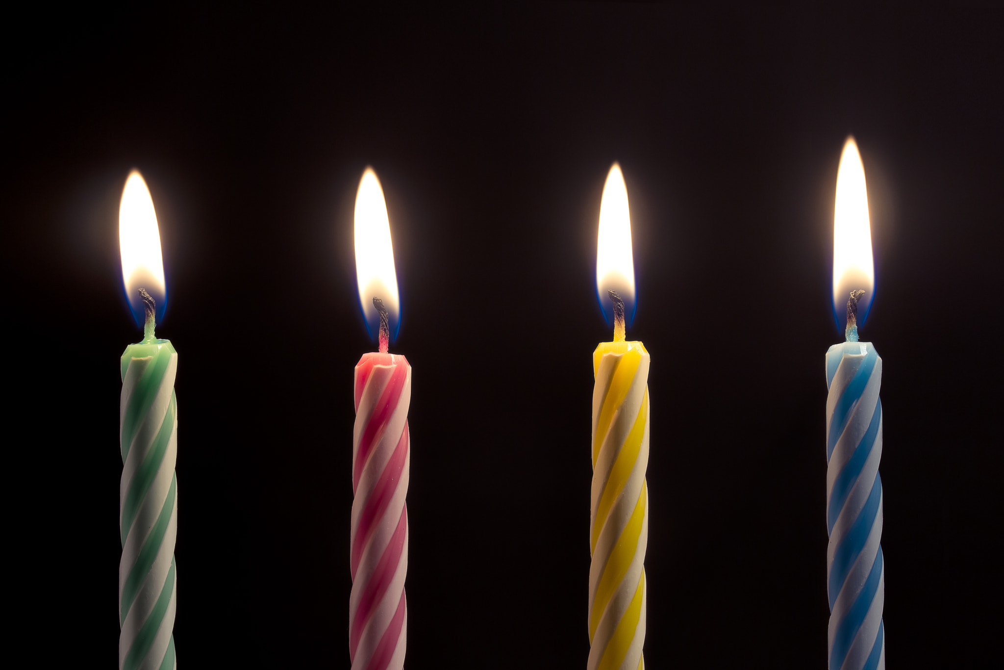 Canon EF-S 60mm F2.8 Macro USM sample photo. Four candles photography