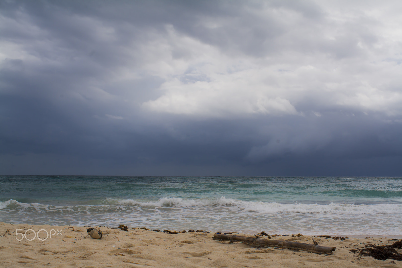 Canon EOS 1000D (EOS Digital Rebel XS / EOS Kiss F) sample photo. Turquoise xcacel photography