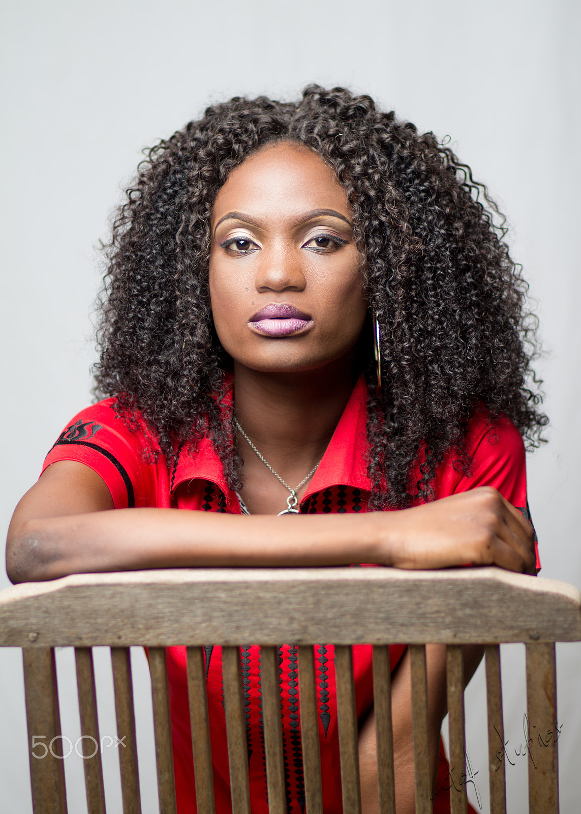 Canon EOS 650D (EOS Rebel T4i / EOS Kiss X6i) sample photo. Lady in red photography
