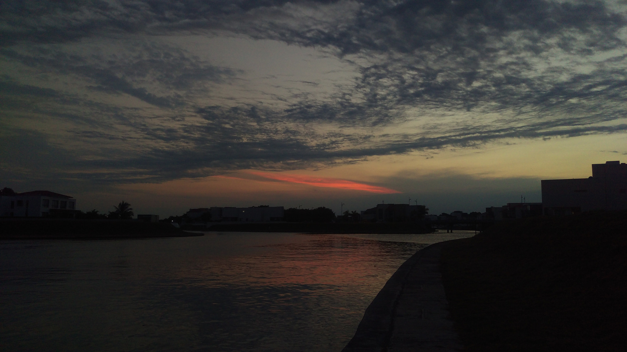 HTC M9 sample photo. Atardecer. veracruz, mx. photography