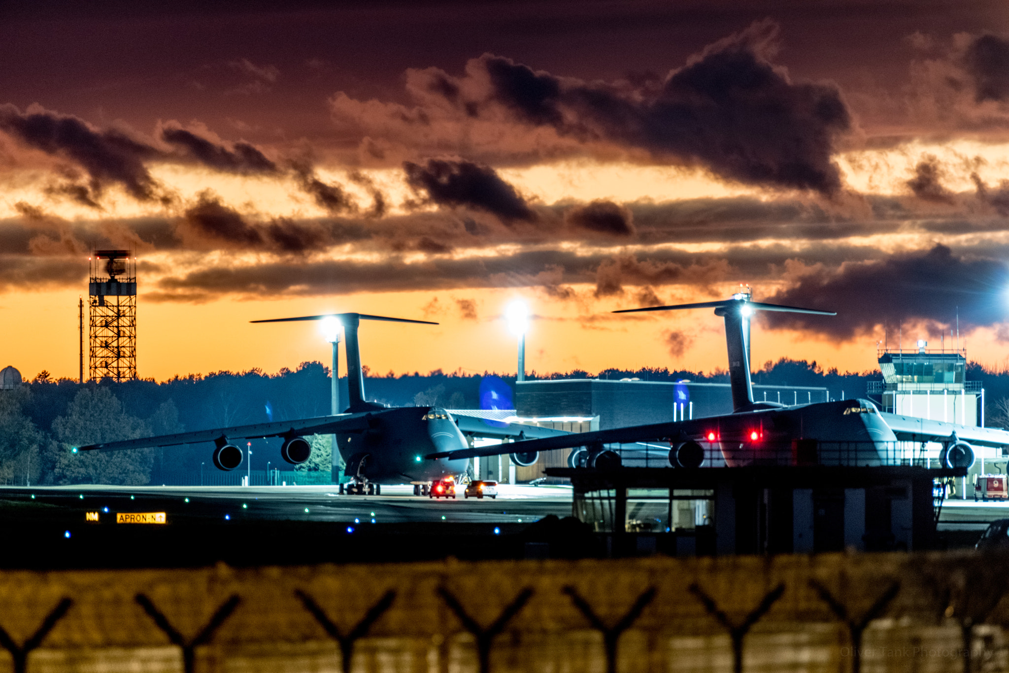 Pentax K-1 sample photo. Lockheed c5 galaxy airport germany/berlin/tegel photography