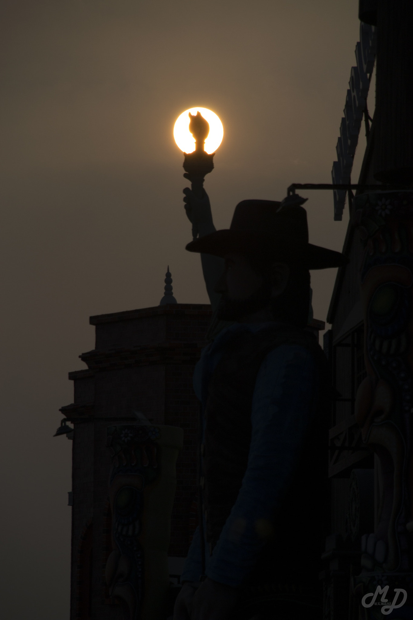 Nikon D3100 + Sigma 18-200mm F3.5-6.3 DC OS HSM sample photo. Cowboy.. photography