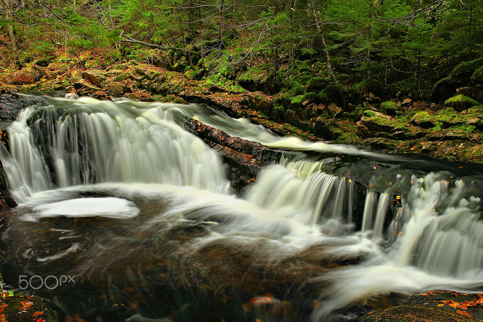 Canon EOS 6D + Canon EF 22-55mm f/4-5.6 USM sample photo. North river cascade v photography