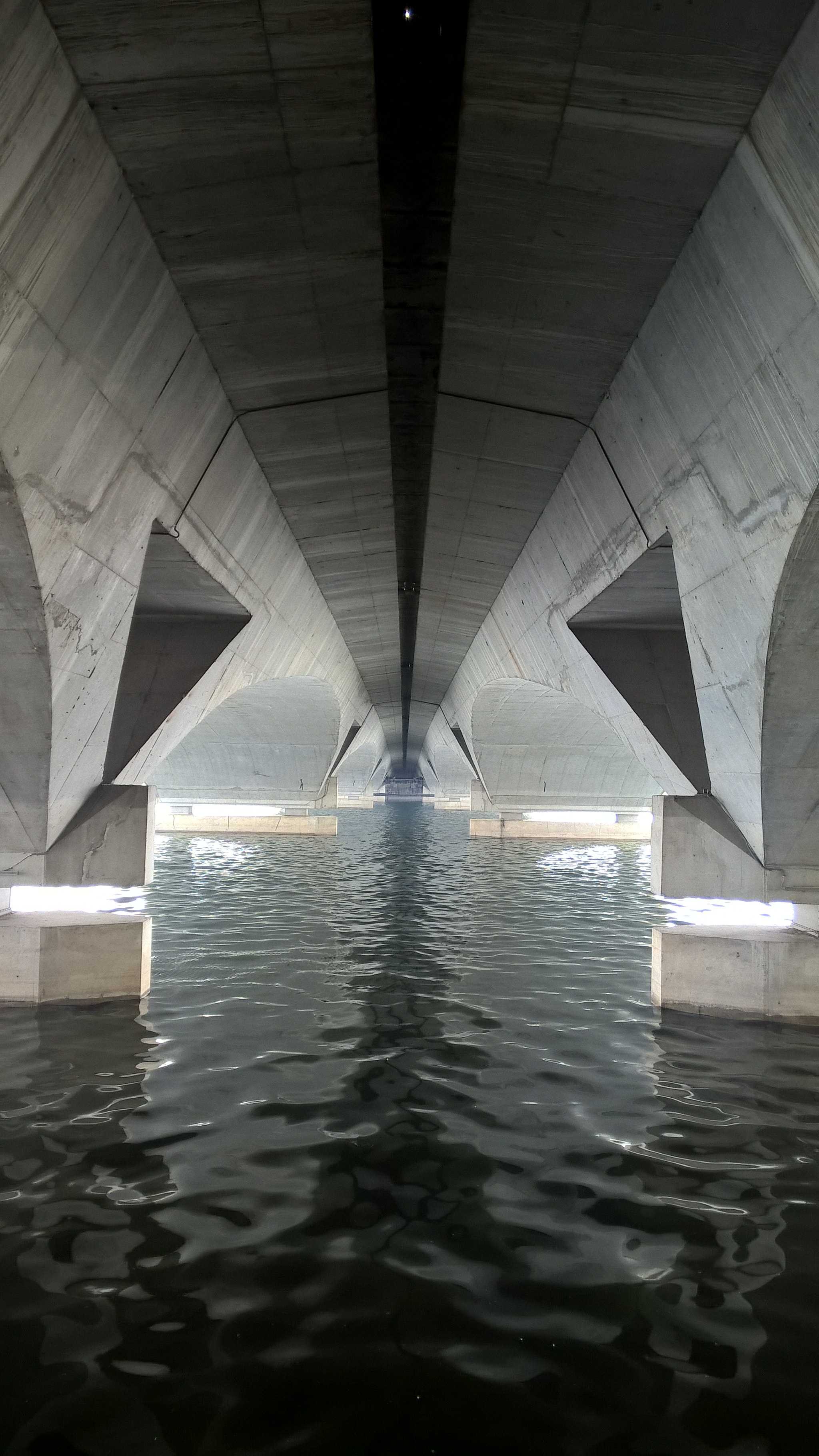 Nokia Lumia 830 sample photo. Bridge photography