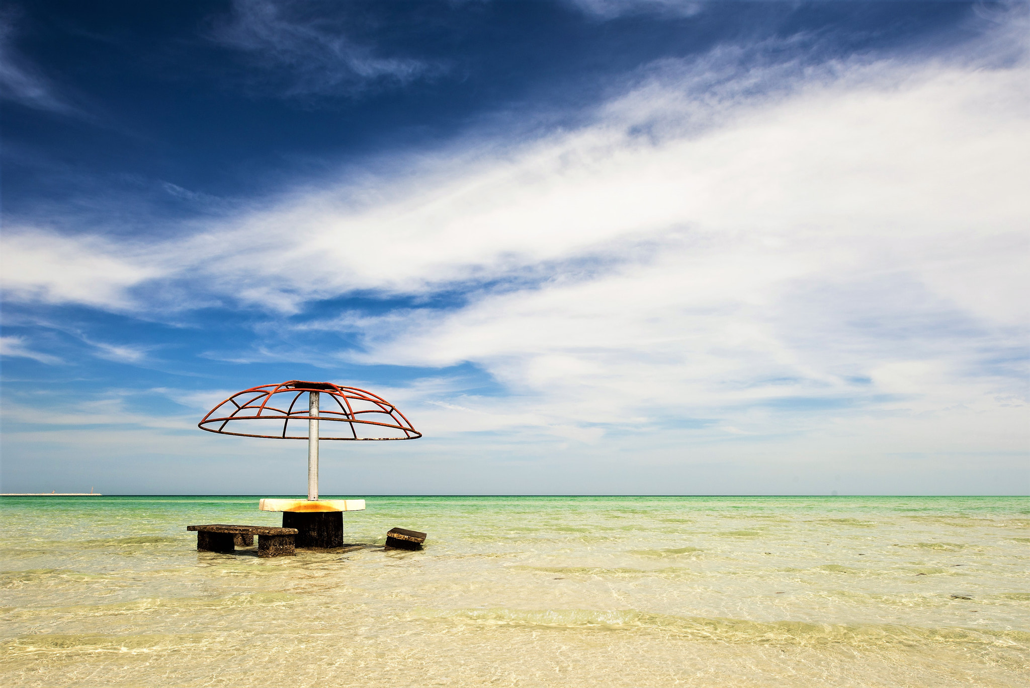 Nikon D810 + Nikon PC-E Nikkor 24mm F3.5D ED Tilt-Shift sample photo. Deserted photography