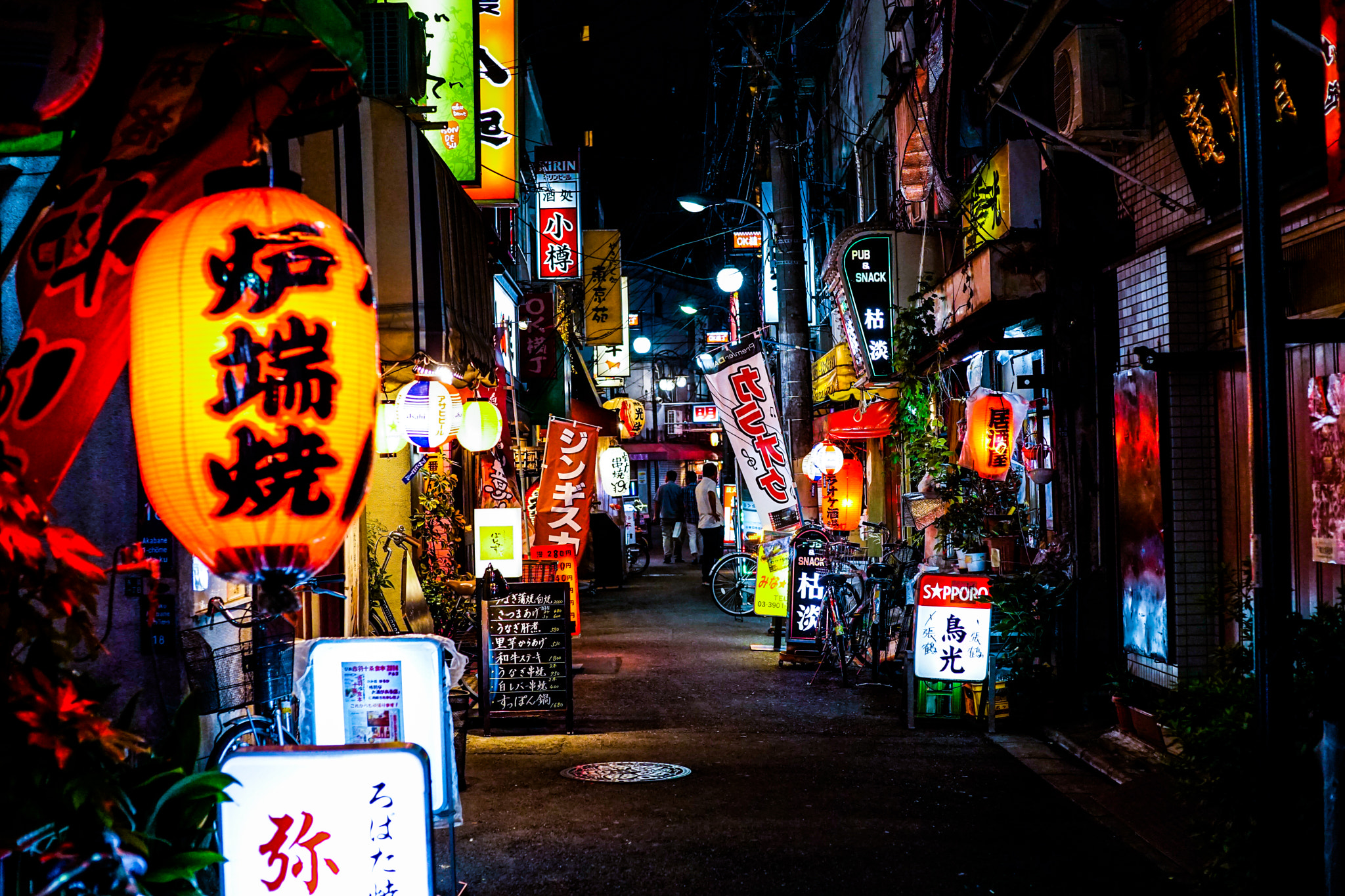 E 32mm F1.8 sample photo. Akabane tokyo photography