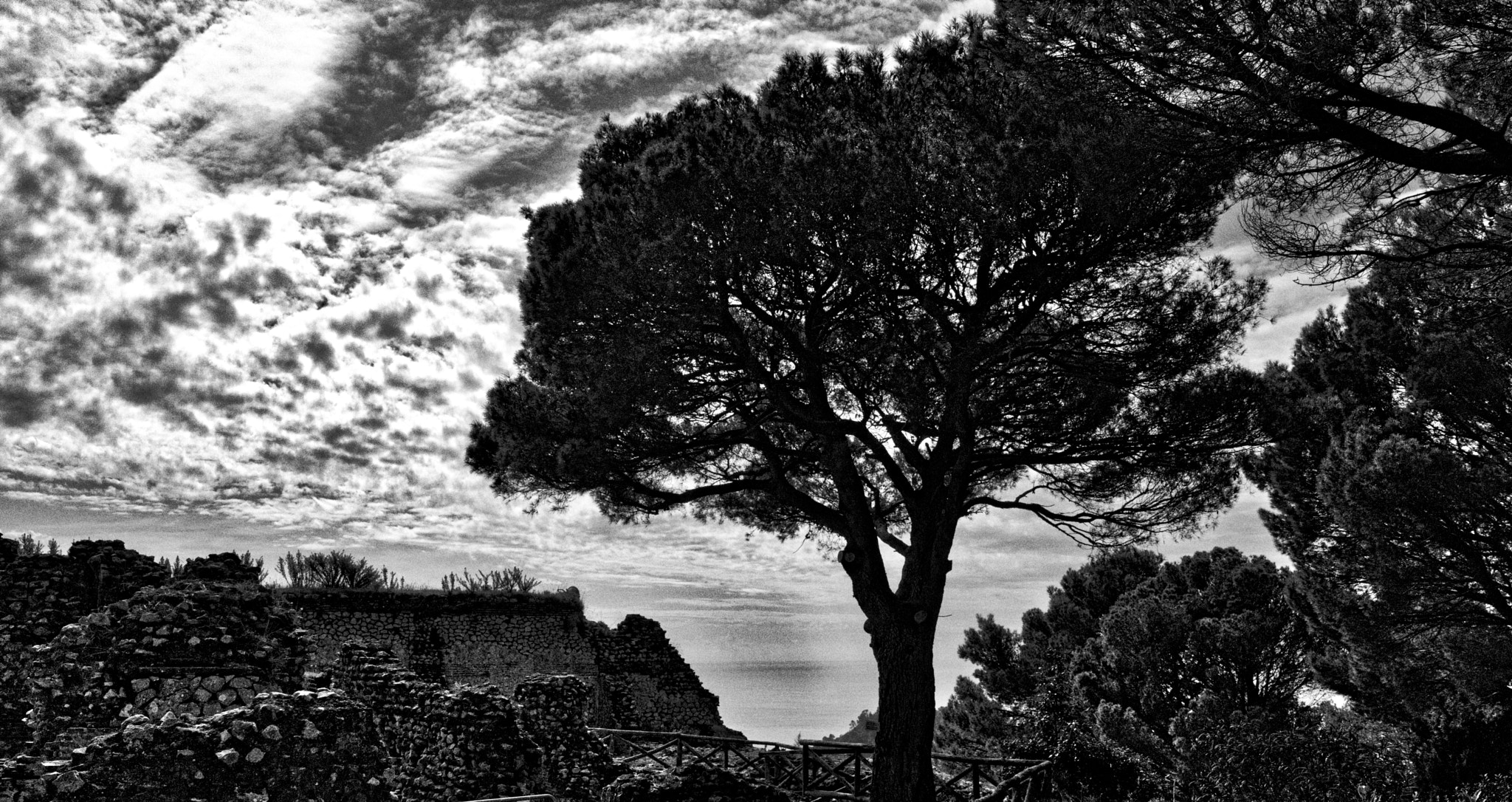Sony a7 sample photo. Capri (villa of tiberius) photography