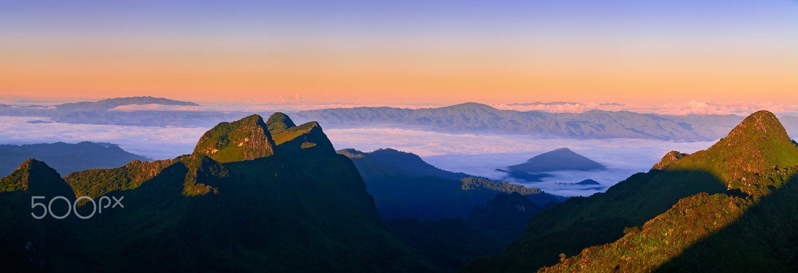 Sigma 17-70mm F2.8-4 DC Macro OS HSM | C sample photo. Mountain mist in sunrise. panorama shot. photography