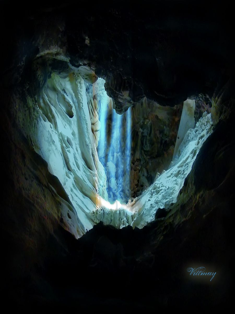 Fujifilm FinePix S2000HD sample photo. # (ttt) stone grotte di nerja spagna photography