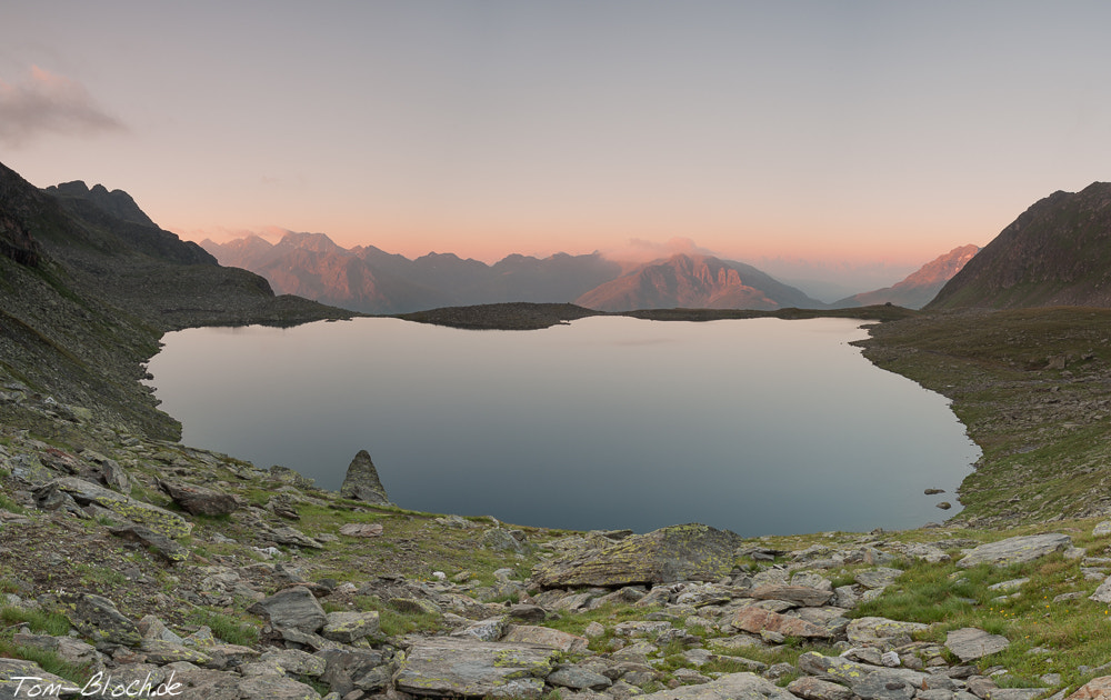 Nikon D700 + Nikon AF Nikkor 24mm F2.8D sample photo. Oberseitsee photography