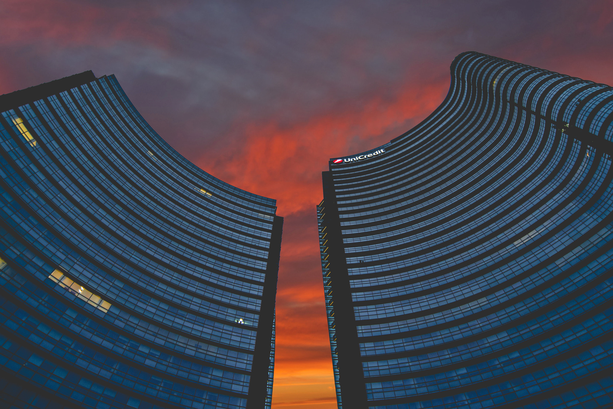 Nikon D800 sample photo. Unicredit tower photography