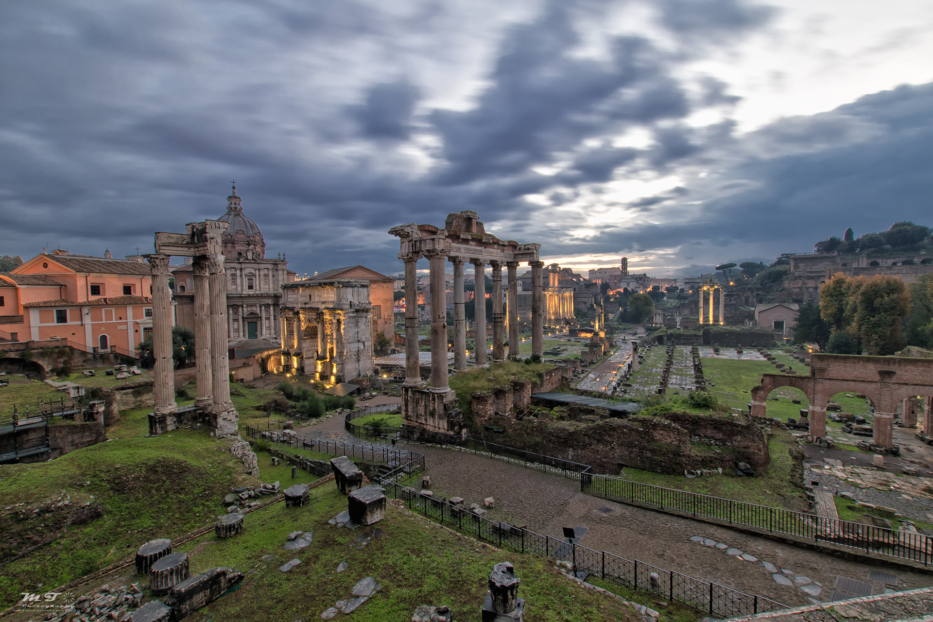 Nikon D5500 + Sigma 10-20mm F3.5 EX DC HSM sample photo. Ancient rome photography