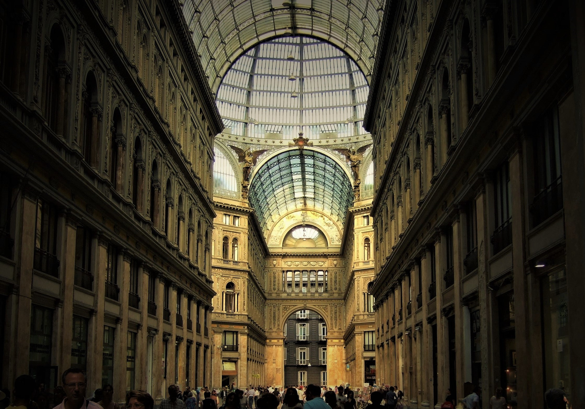 Fujifilm FinePix F31fd sample photo. Galleria di napoli photography