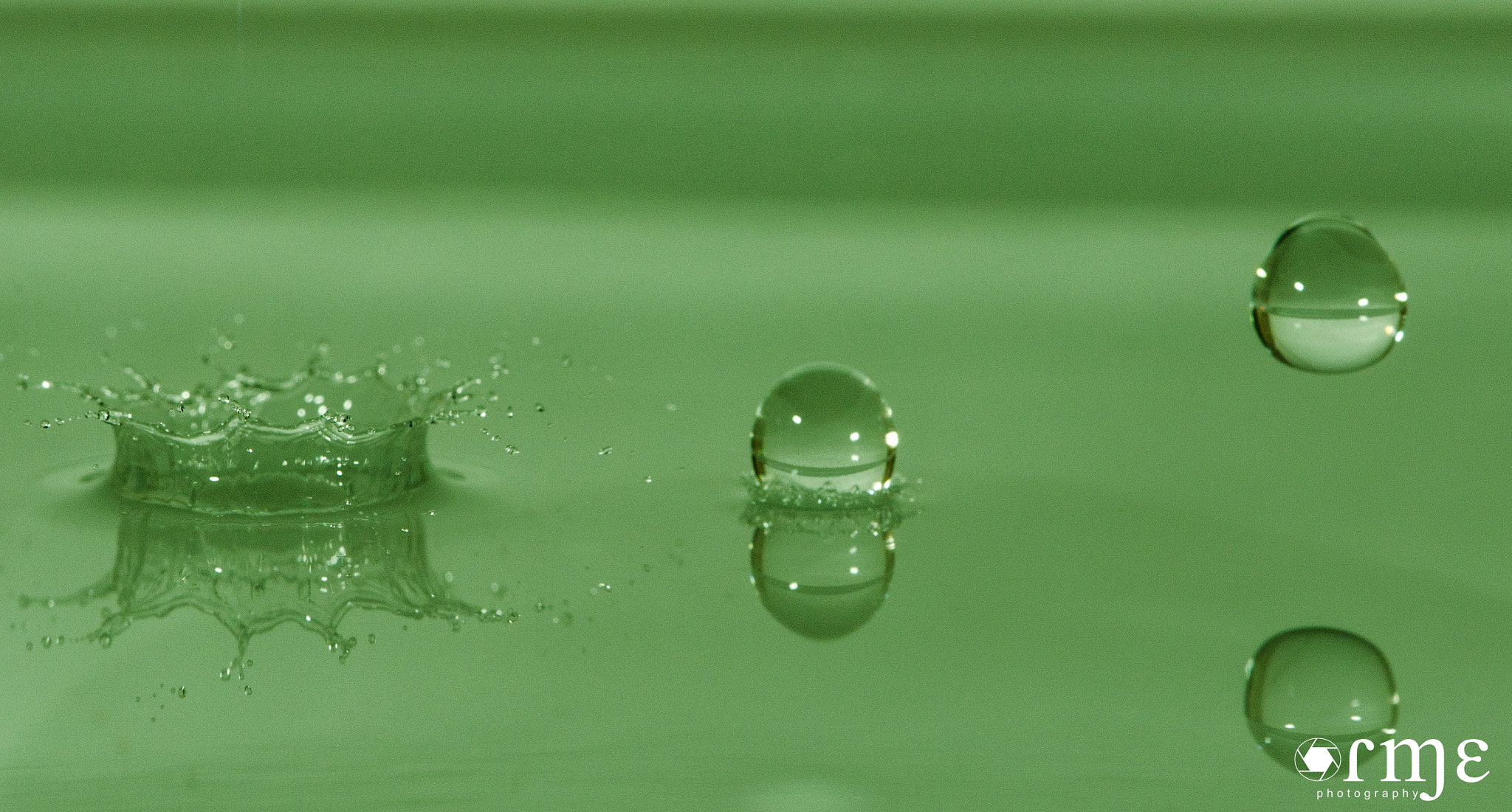 Nikon AF-S Micro-Nikkor 105mm F2.8G IF-ED VR sample photo. Splash 3 drops 1 photography