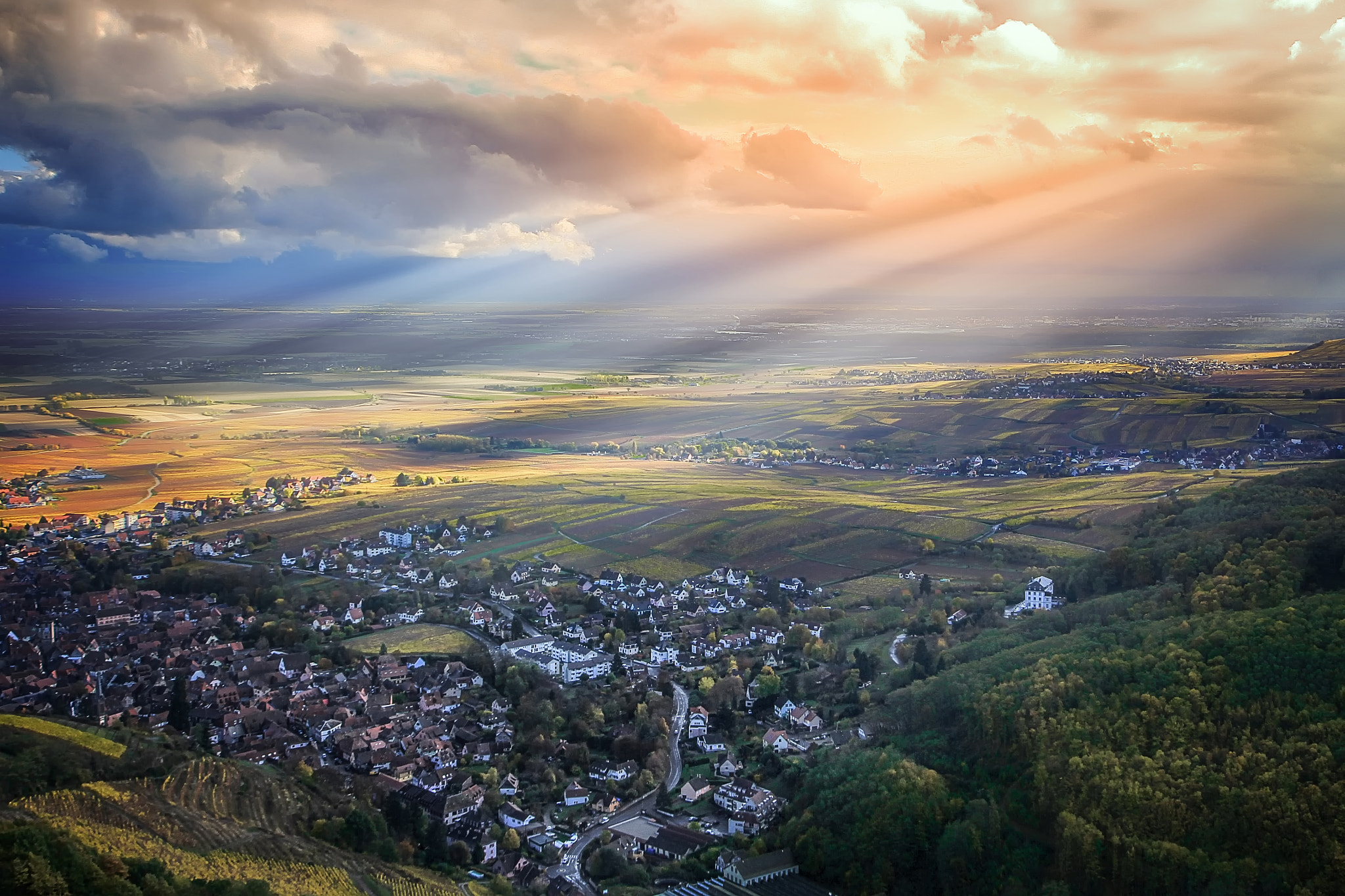 Canon EOS 60D + Sigma 12-24mm F4.5-5.6 II DG HSM sample photo. Région alsace photography