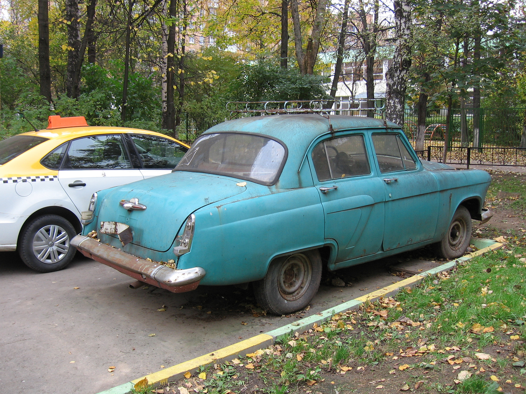 Canon POWERSHOT A520 sample photo. Gaz-21 "volga" photography