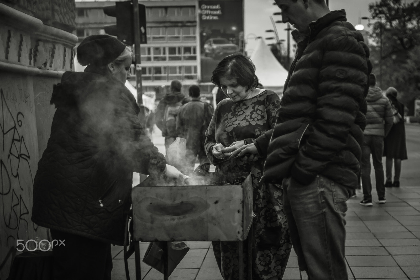 Nikon D750 sample photo. Street food:  grilled chestnuts photography