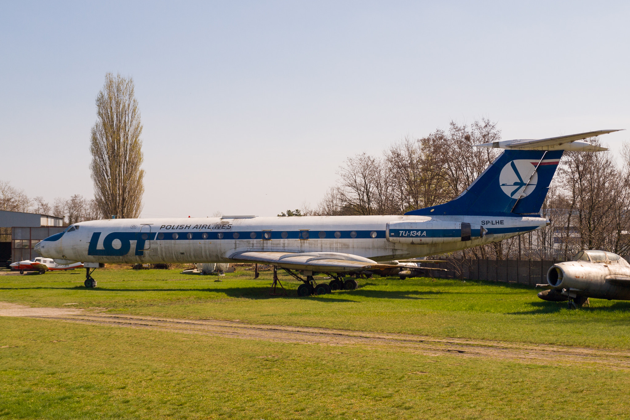 Olympus E-520 (EVOLT E-520) sample photo. Tu-134a photography