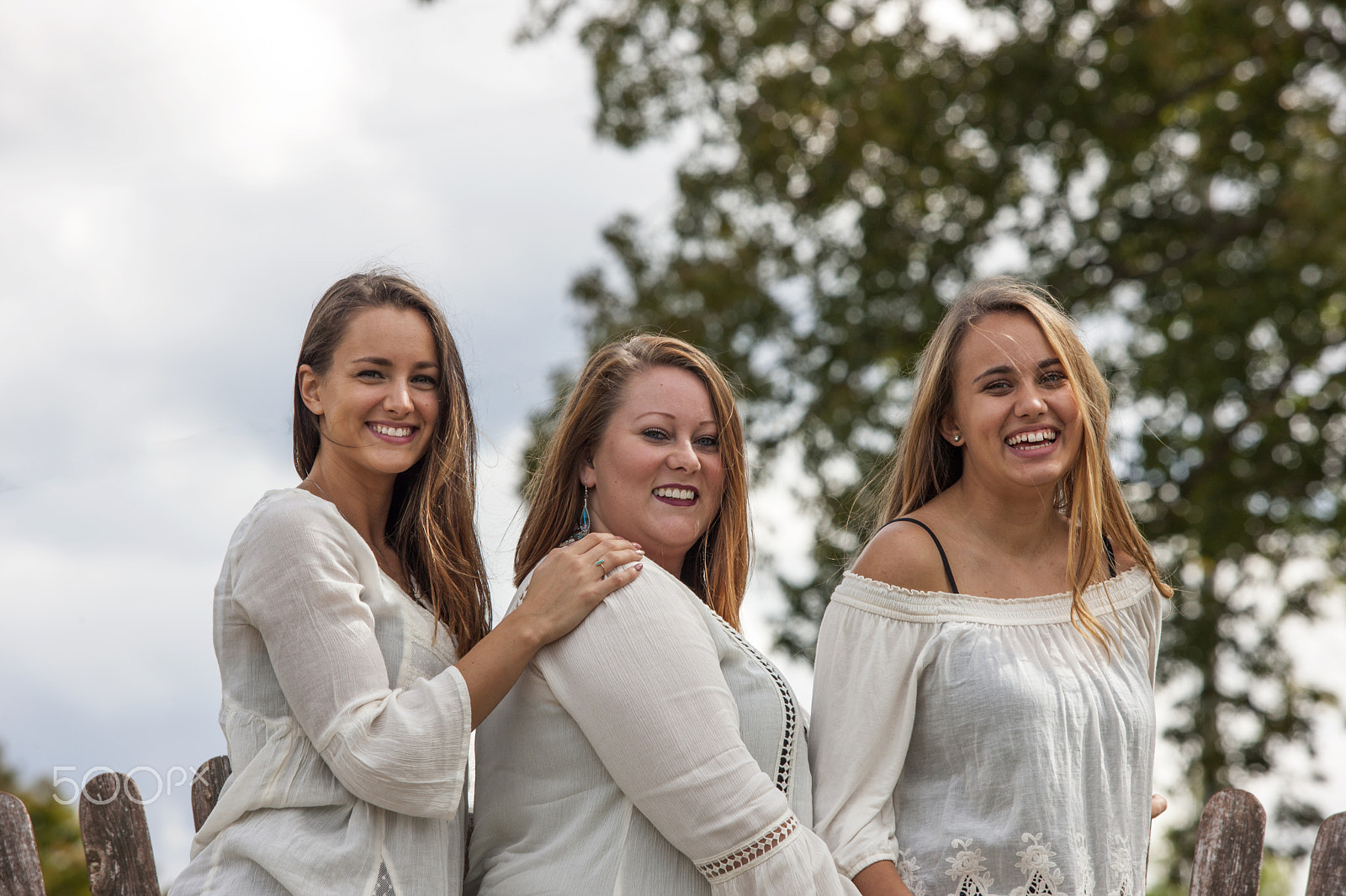 Canon EOS-1Ds Mark III sample photo. Three crazies photography