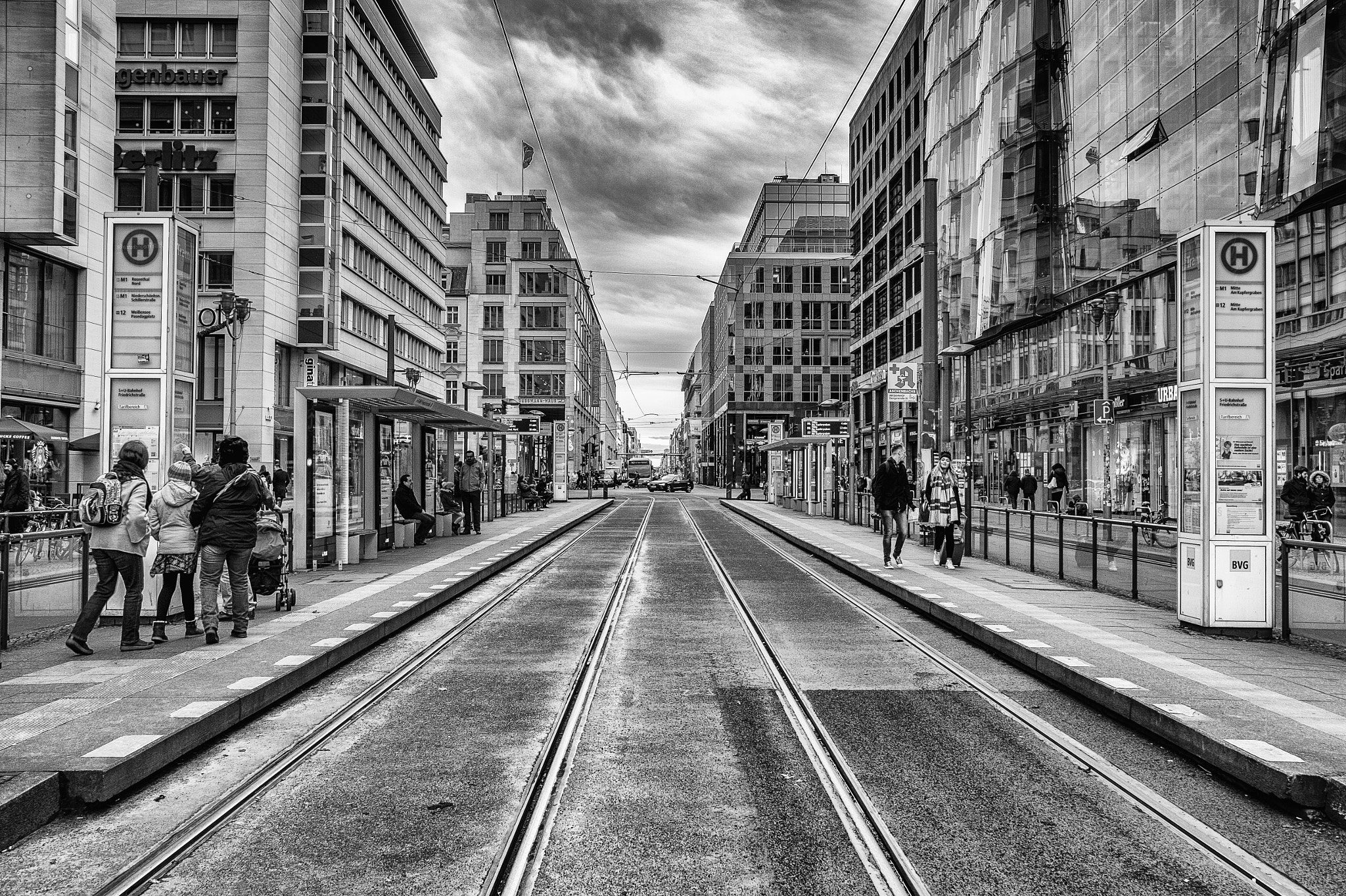 Fujifilm X-E1 + Fujifilm XF 23mm F2 R WR sample photo. Berlin, friedrichstrasse photography