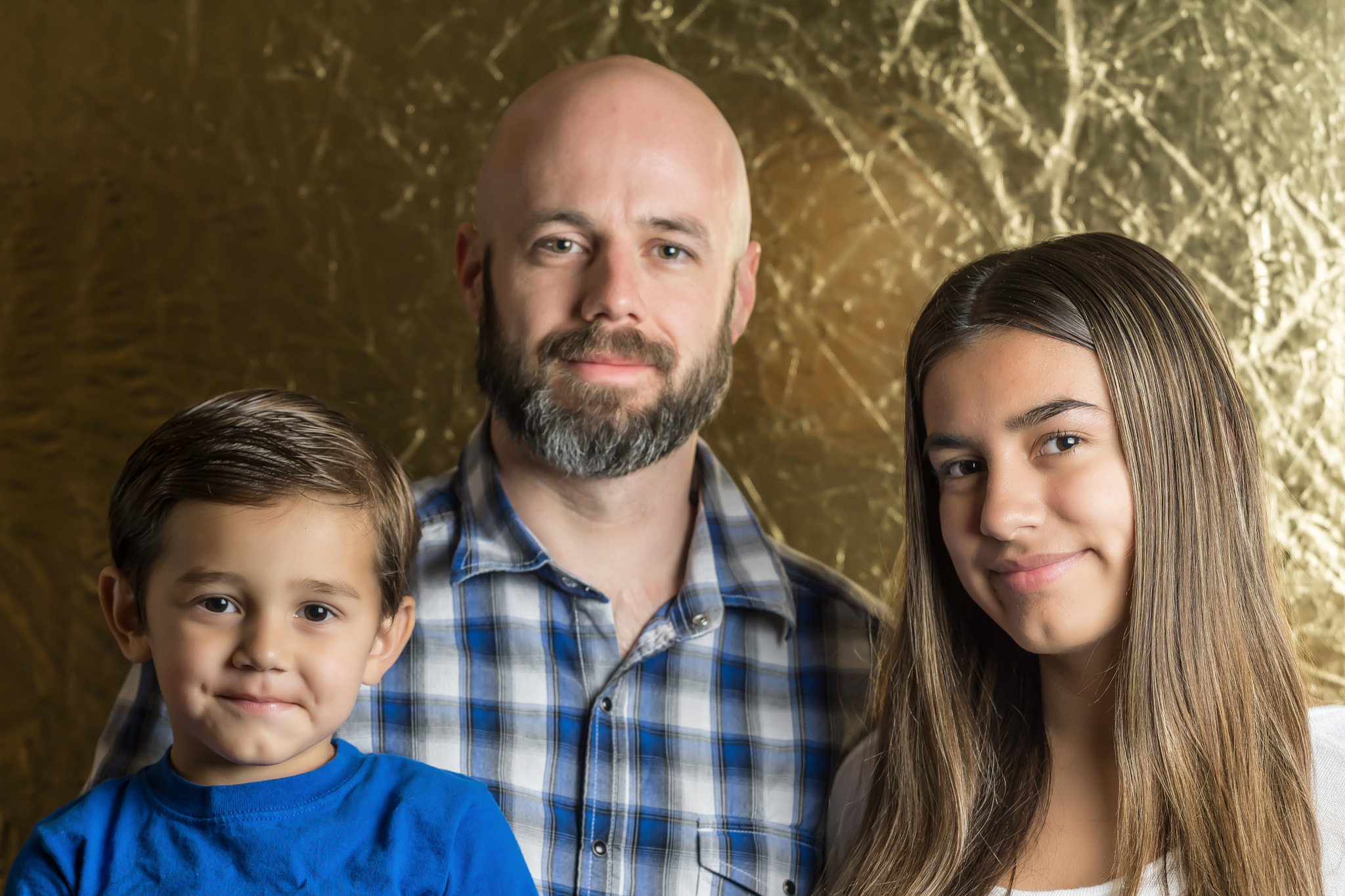 Tamron 18-270mm F3.5-6.3 Di II PZD sample photo. Family portrait photography